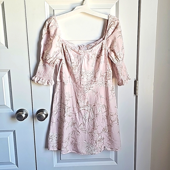 Mi Ami Pink and Floral Linen Blend Mini Dress in Women's Size Medium EUC - Picture 2 of 5